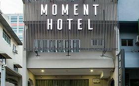 Moment Hotel